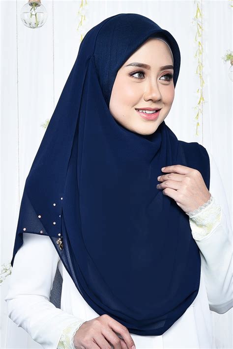 Ada mencari pembekal tudung bawal? Tudung Bawal Instant Adell Exclusive - Navy Blue ...