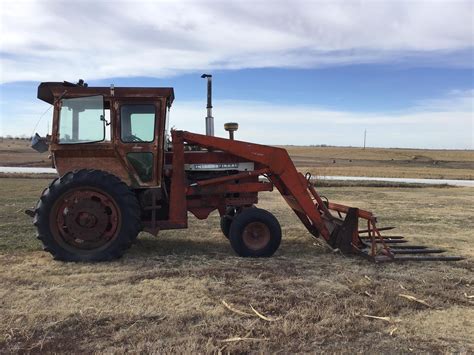 1969 International 856 Custom 2wd Tractor Wfarmhand F228 Loader