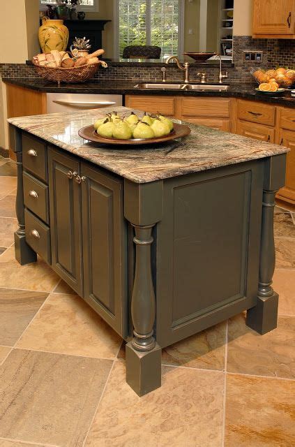 The second wall paint that we thing will look fabulous to pair with honey oak cabinets is pastel yellow. What To Do With Oak Cabinets | Kitchen flooring, Oak ...