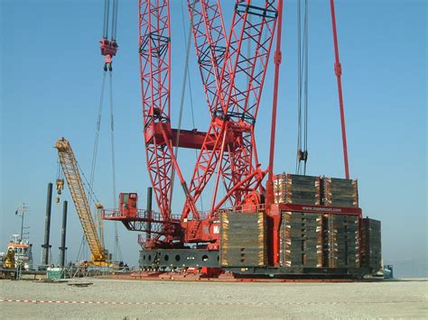 Three Of Mammoets High Capacity Cranes Work Simultaneously ⋆ Crane