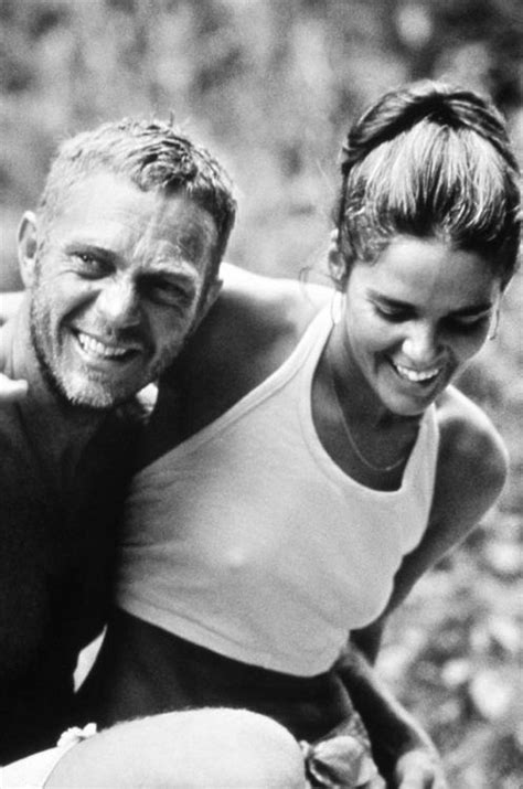 Steve Mcqueen And Ali Macgraw What A Beautiful Couple Hollywood