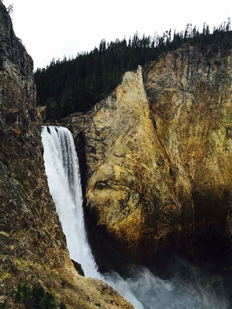 Hd Wallpaper Yellowstone Grand Canyon Waterfall Wyoming Scenics