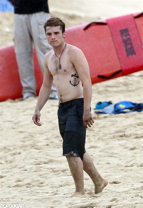 Shirtless Josh Hutcherson Catches Frisbees On The Set Of Catching Fire