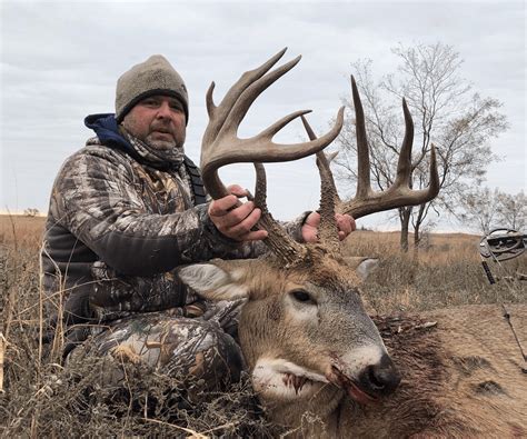 Hunting Whitetails In The Great State Of Kansas Worldwide Trophy