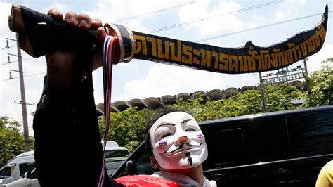Thai Police Fire Teargas At Protesters In Bangkok