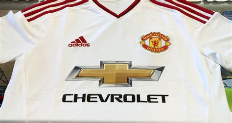 Leaked images of manchester united new kit 2021/2022. Manchester United 15-16 Away and Third Kits to Be Released ...