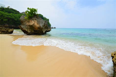 Pantai Padang – Padang Bali | Bali Getaway Indonesia