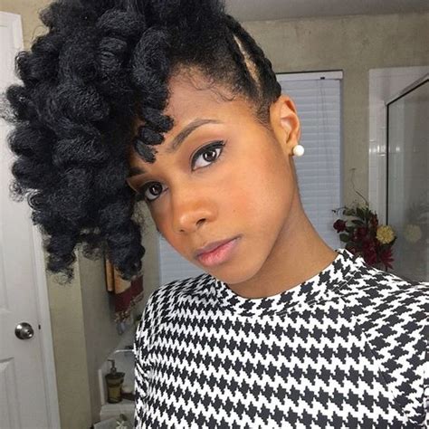 How To Pineapple Your Hair | Pineapple Hair Styles