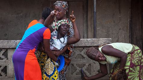 ebola crisis fear and anxiety in sierra leone as situation worsens sbs news