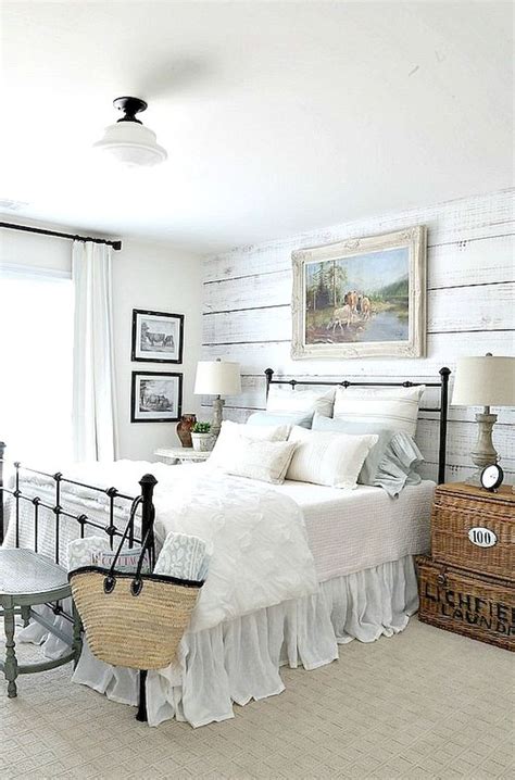Stunning 55 Modern Lake House Bedroom Ideas 55