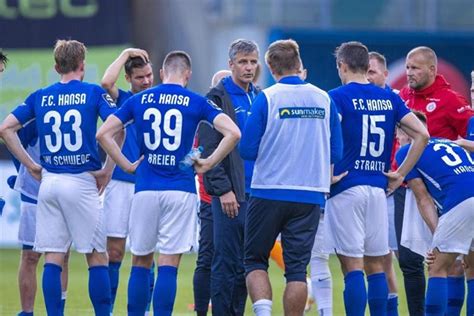 Bundesliga aufgestiegen, glänzte aber nicht gerade. Hansa Rostock darf vor bis zu 7500 Fans spielen