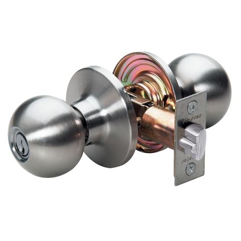How to open a locked door without the key. Master Lock Residential Grade 3 Ball Door Knob Set