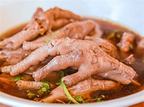 7 Classic Chicken Feet Dishes From All Over China