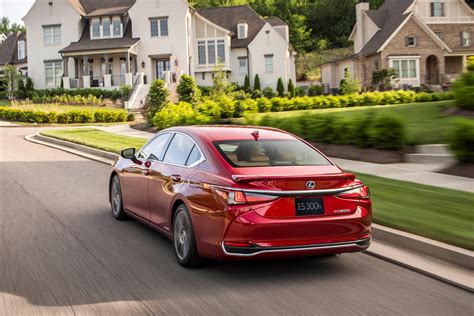 2020 Lexus Es Hybrid Review Trims Specs Price New Interior