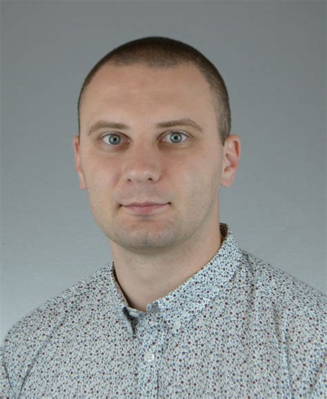 Изучайте релизы cintula на discogs. Nájdi si aj ty svoj dôvod, prečo ísť voliť svojich zástupcov