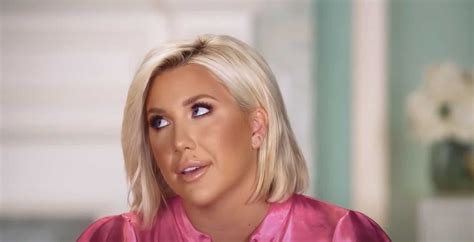 Chrisley Knows Best Fans BEG Savannah To Leave Her Face Alone