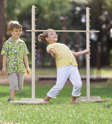 See full list on cusiritati.com Wooden Limbo Game | Juegos para niños, Juegos deportivos ...