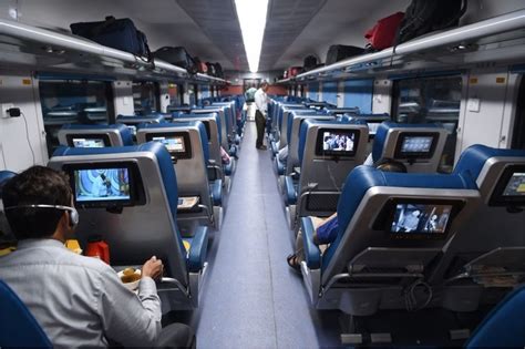 Inside Indias New Homemade Luxury Train Bbc News