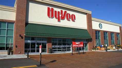 The best local restaurants and takeaways are here to deliver. Hy-Vee grocery launches Twin Cities delivery - Minneapolis ...