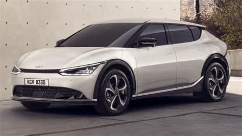 The kia ev6 is an upcoming electric compact crossover suv produced by kia. Kia EV6 beklentileri aştı; ön siparişlerde rekor rakamlar ...