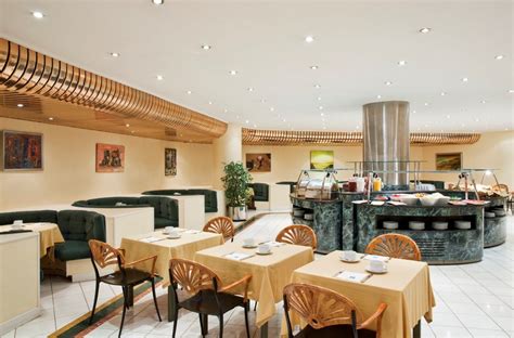1,463 likes · 14 talking about this · 9,304 were here. Holiday Inn Lisbon Continental, Lisbon | Purple Travel