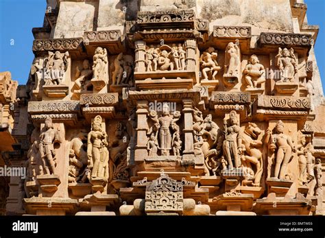 Khajuraho Temple Sculptures Hi Res Stock Photography And Images Alamy