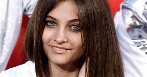 paris jackson shows off a new look on instagram
