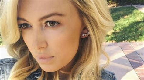 Paulina Gretzky Gets A Haircut Huffpost Null