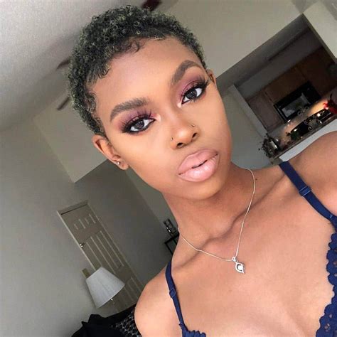 Well, this haircut is not new and has made a name for itself in the world of hairstyles. 2021 Short Haircuts Black Female - 30+ » Trendiem