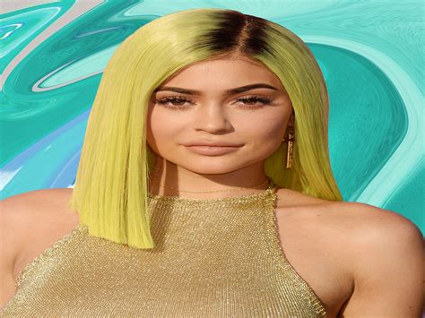 here s how kylie jenner made neon hair happen 15 minute news