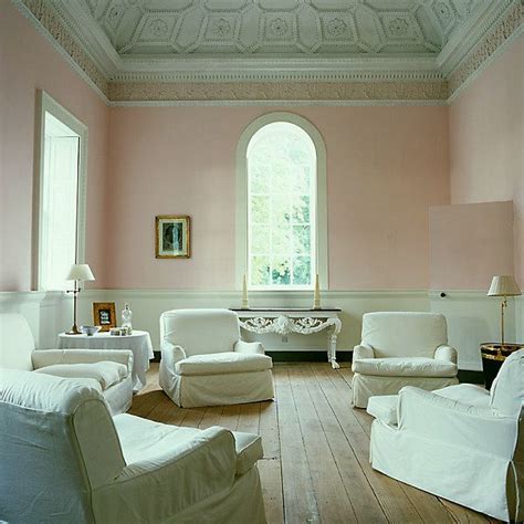 Rethinking Pink 25 Interiors Featuring Beautiful Shades Of Pink