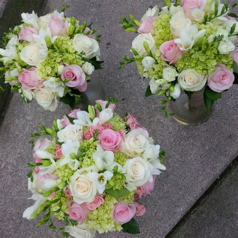 Pink Cream And Lime Green Tones In These Beautiful Wedding Bouquets