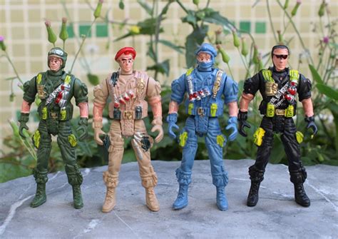 1pcs Military Play Set Special Force Action Figures Kids Toys Plastic