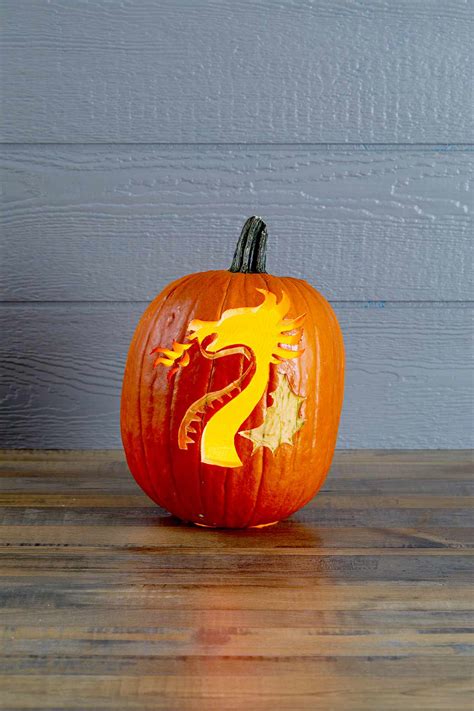 25 Easy Pumpkin Carving Ideas For The Best Jack O Lanterns
