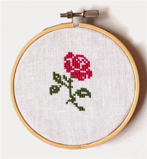 With over 200 designs, you'll find something here that is perfect for your next cross stitch project. Sew French: French Rose Pattern
