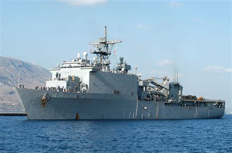 44 Us Navy Ship Wallpaper Wallpapersafari