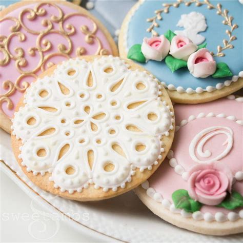 Cookie Decorating Classes Taught By Amber Spiegel Of Sweetambs Cookie