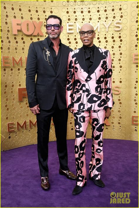 5 best ways on how to find out if someone is on dating sites in 2019 so you might have noticed that your partner is spending a lot of time in front of the computer chatting someone or is constantly texting on their phone. RuPaul Brings Husband Georges LeBar to Emmy Awards 2019 ...