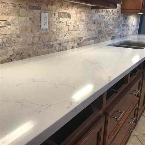 This Natural Looking Quartz Countertop Is Perfect For This Kitchen Cou