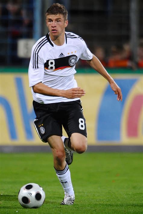 Thomas muller was born on the 13th day of september 1989 in oberbayern, germany. Thomas Muller - Bayern Munich and Germany - World Soccer