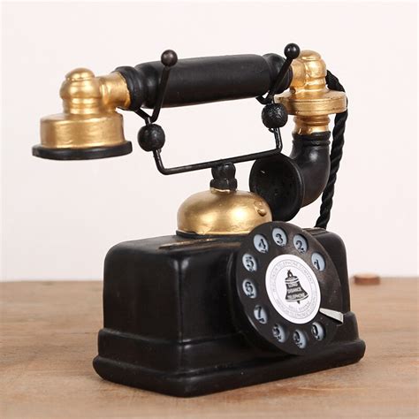 Vintage Telephone Figurine Resin Crafts Retro Handset Telephone Model