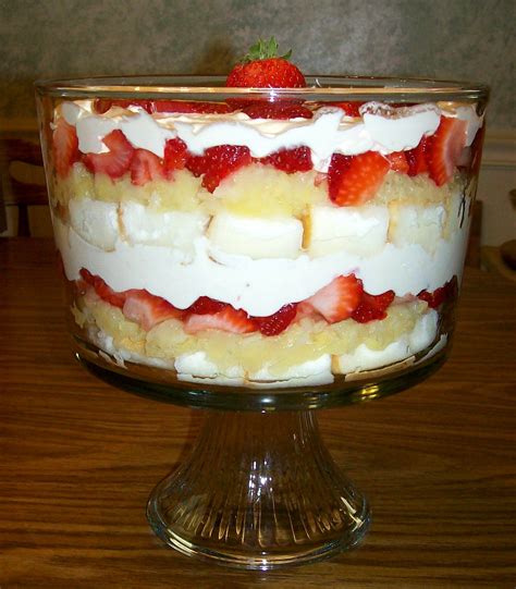 Easy Glass Trifle Bowl Recipes Trifle Bowl Recipes Puddings And Bowls