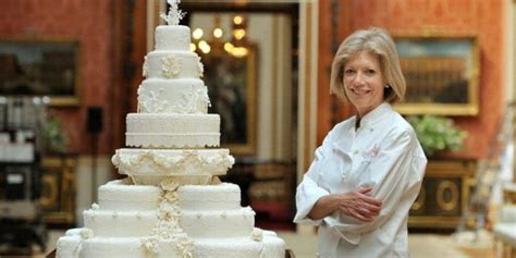 10 Extremely Expensive And Incredible Wedding Cakes