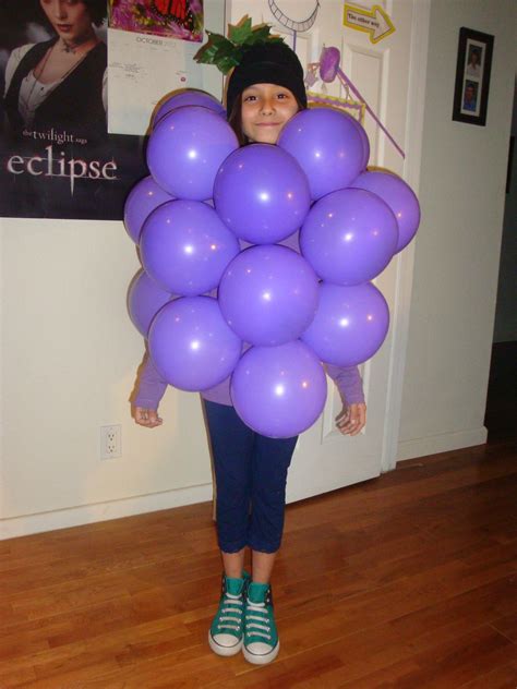 Check spelling or type a new query. grape balloon costume!!!!! I LOVE IT!!! | Grapes costume, Costume party, Diy halloween costumes