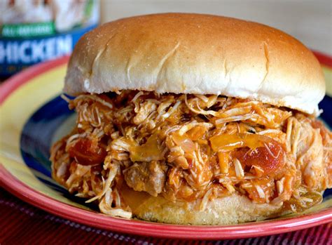 So easy to make, just add recipe ready, fully cooked keystone chicken and a can of cream of chicken soup and this quick and easy recipe will be ready to serve in under 10 minutes! Mexican Shredded Chicken Sandwich - Keystone Meats ...