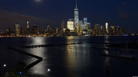 3840x2160 3840x2160 City Cityscape Night Water Lights Reflection