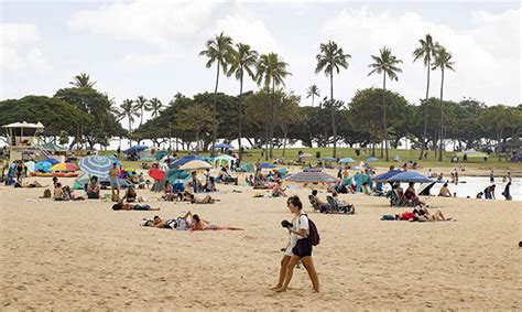 Hawaii Sees 9th Straight Day Of Triple Digit Cases 233 New Infections