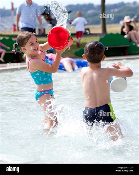 Pool Water Water Fight High Resolution Stock Photography And Images Alamy