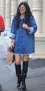 Kylie Jenner In Black Boots 16 Gotceleb