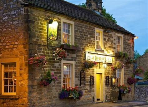 Location wise please can you tell us which would be the best premier inn to try. The Peacock Bakewell (Peak District National Park) - B&B ...